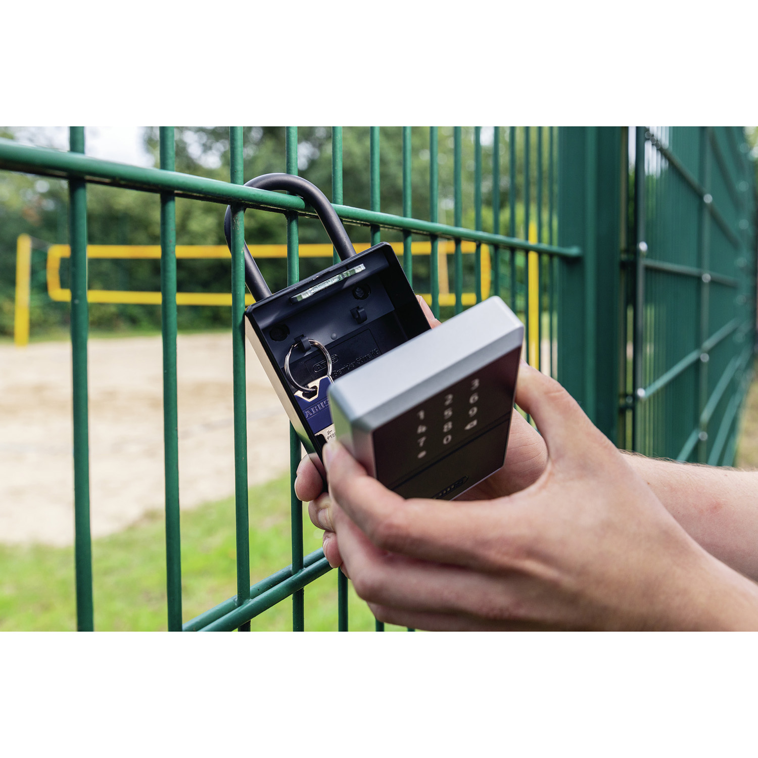 Abus Keygarage 797 ONE | Caja de llaves inteligente con arco