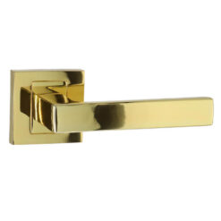Manilla de puerta Kuchinox Qubik con roseta cuadrada - Color latón